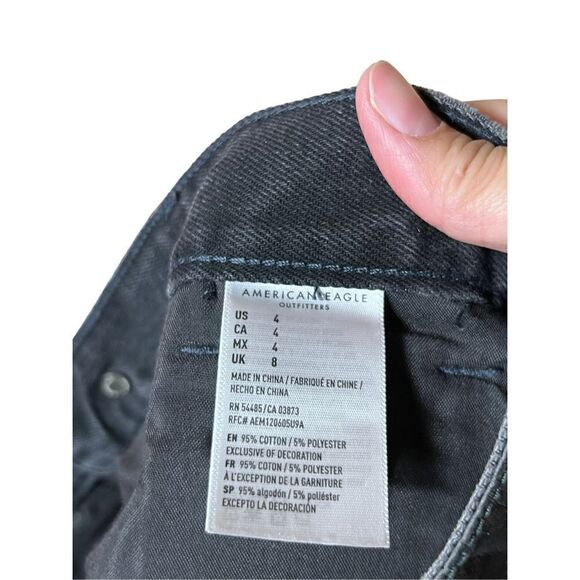 American Eagle High Rise Mom Shorts Size 4 - Picture 6 of 6